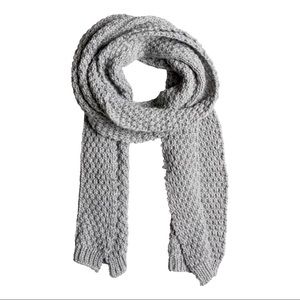 Roxy Accessories - NWT ROXY COME HOME SCARF Roxy Accessories - NWT ROXY COME HOME SCARF